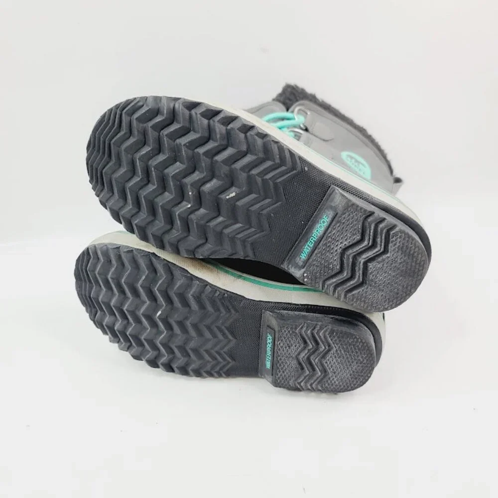 Sorel‎ Girl's Gray Blue Flurry NY1879-052 Fur Outdoor Winter Boot Size 1